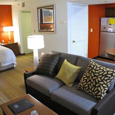 Albany Airport Inn And Suites Latham Room photo